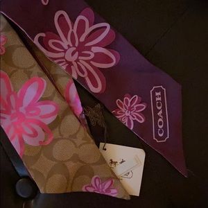 Coach head scarf